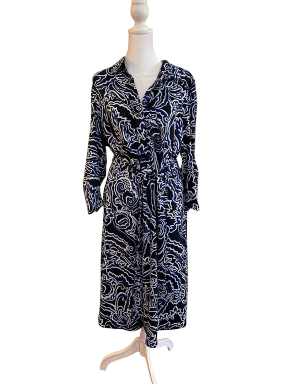 INC International Concepts Dress Medium Blue & White Long Sleeves Knee Length